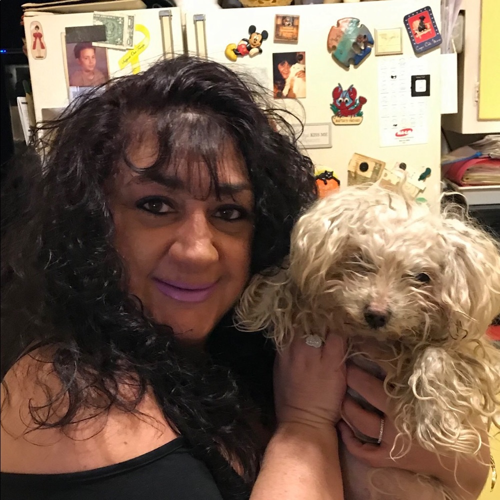 Meet your Posher, Veronica